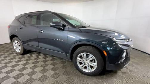 Graphite Metallic 2019 Chevrolet Blazer 1LT