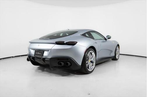 2024 Ferrari Roma Base
