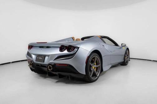 2022 Ferrari F8 Spider Base