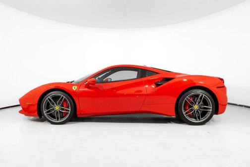 2017 Ferrari 488 GTB 