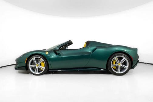 Verde Pino 2025 Ferrari 296 GTS