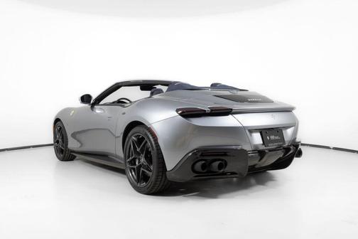 2025 Ferrari Roma Spider 