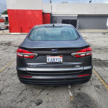 2020 Ford Fusion Hybrid SE