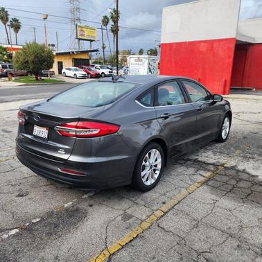2020 Ford Fusion Hybrid SE