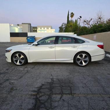2020 Honda Accord Touring 2.0T