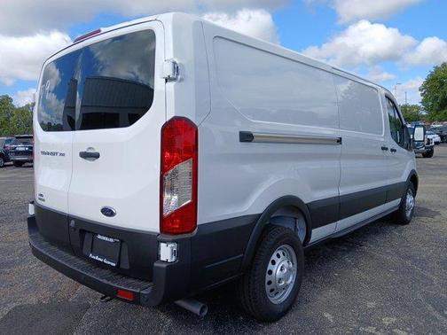 2025 Ford Transit-350 