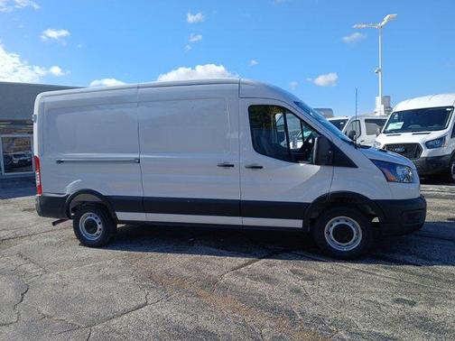 2026 Ford Transit-250