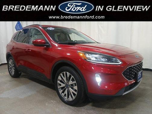 2022 Ford Escape Titanium Hybrid