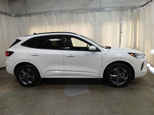 2024 Ford Escape ST-Line Select