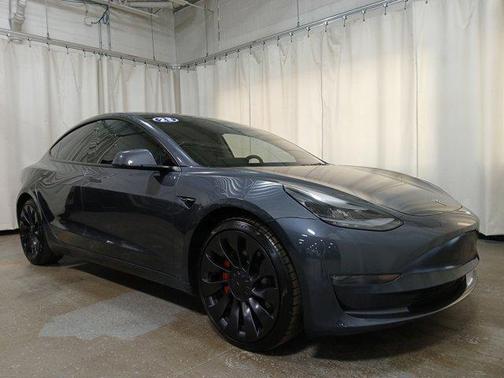 2023 Tesla Model 3 Performance