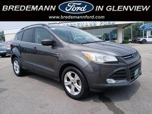 Magnetic 2016 Ford Escape SE