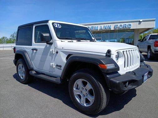 Bright White Clearcoat 2021 Jeep Wrangler Sport