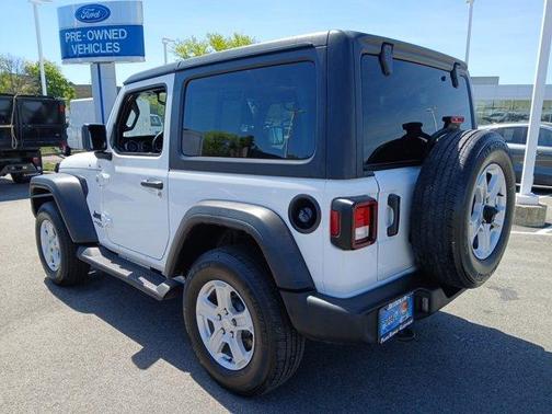 Bright White Clearcoat 2021 Jeep Wrangler Sport
