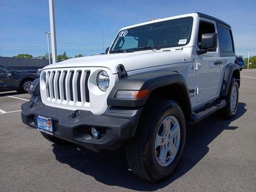 Bright White Clearcoat 2021 Jeep Wrangler Sport