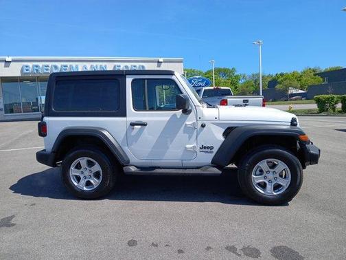 Bright White Clearcoat 2021 Jeep Wrangler Sport