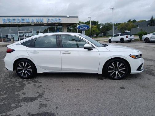 White 2023 Honda Civic EX-L