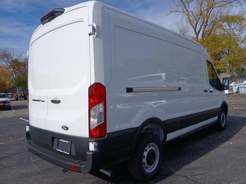 2026 Ford Transit-250 