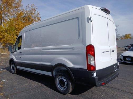 2026 Ford Transit-250 