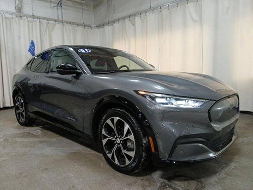 2021 Ford Mustang Mach-E Premium