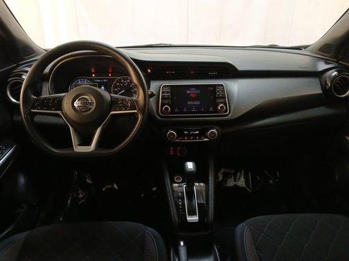 2019 Nissan Kicks SV