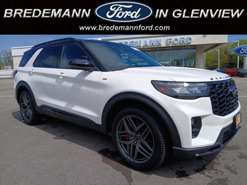 White 2025 Ford Explorer ST-Line