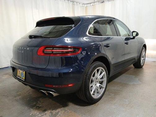 2016 Porsche Macan S