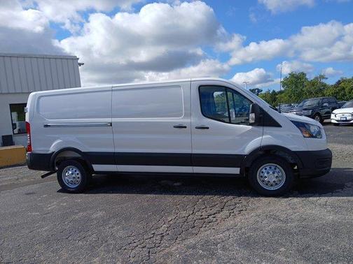 2025 Ford Transit-150