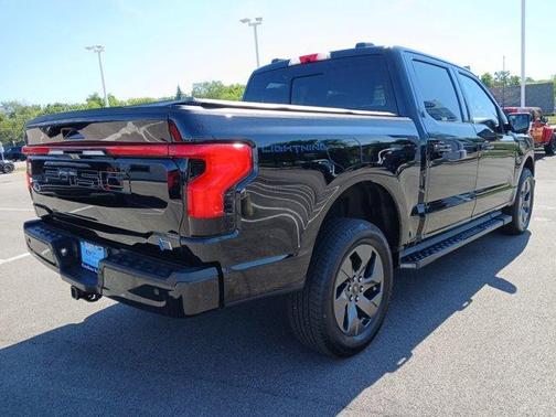 Agate Black 2023 Ford F-150 Lightning LARIAT