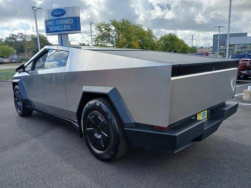 2024 Tesla Cybertruck Base