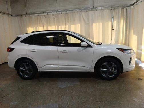 2024 Ford Escape ST-Line Select