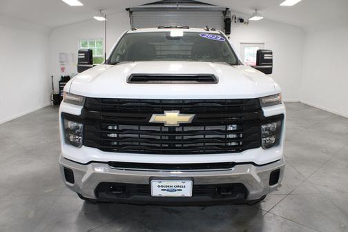 Summit White 2024 Chevrolet Silverado 3500 WT