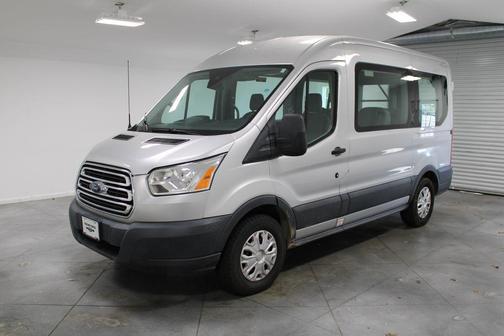2017 Ford Transit-150 XLT