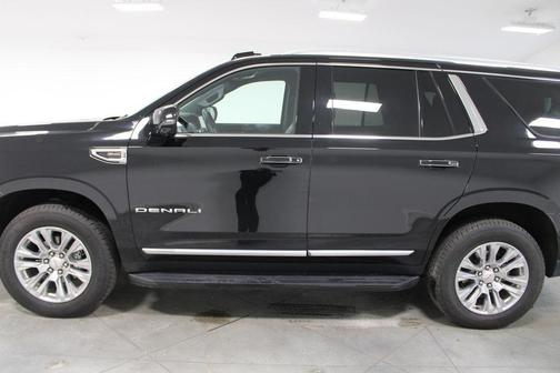 Onyx Black 2025 GMC Yukon Denali