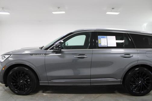 Asher Gray Metallic Clearcoat 2022 Lincoln Aviator Reserve AWD