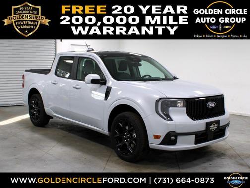 Space White Metallic 2026 Ford Maverick Lobo Standard