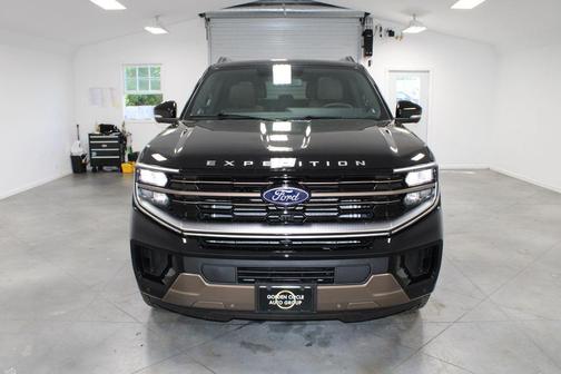 Agate Black Metallic 2026 Ford Expedition Max King Ranch