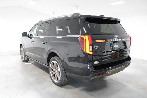 Agate Black Metallic 2026 Ford Expedition Max King Ranch