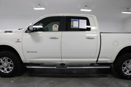 2022 RAM 2500 Laramie Crew Cab 4x4 6'4' Box