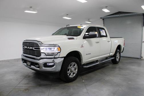 2022 RAM 2500 Laramie Crew Cab 4x4 6'4' Box