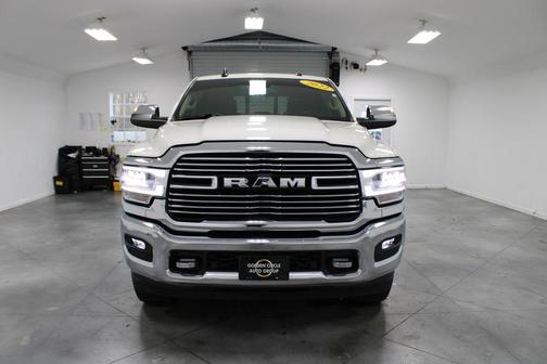 2022 RAM 2500 Laramie Crew Cab 4x4 6'4' Box