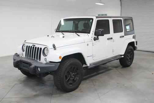 2016 Jeep Wrangler Unlimited Sahara