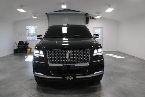 2024 Lincoln Navigator Premiere