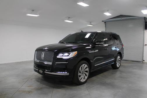 2024 Lincoln Navigator Premiere