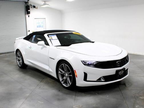 2022 Chevrolet Camaro 2LT
