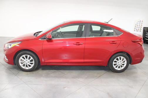 2022 Hyundai Accent SEL