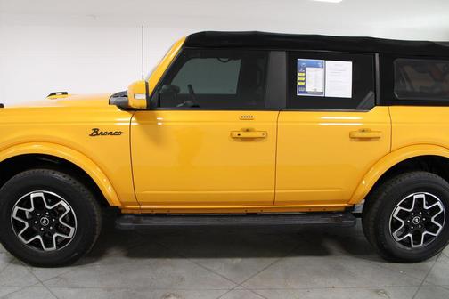 2022 Ford Bronco Outer Banks