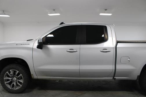 Silver Ice Metallic 2020 Chevrolet Silverado 1500 LT