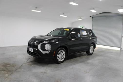 2022 Mitsubishi Outlander ES 2.5 S-AWC
