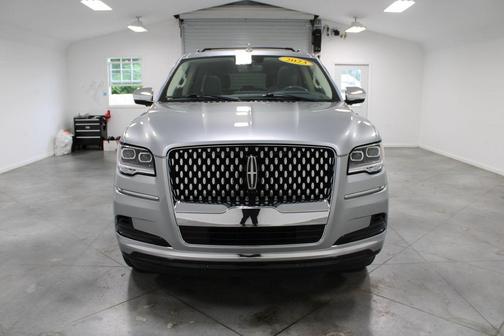 2023 Lincoln Navigator Black Label