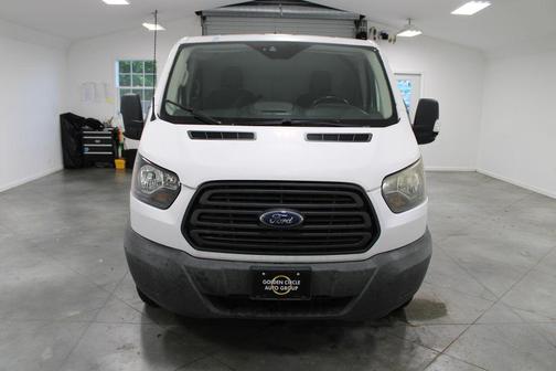 Oxford White 2017 Ford Transit-250 Base